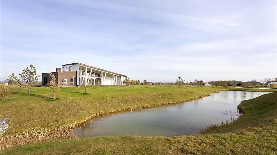 Дом в кп Вилла Линкс