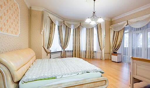 Загородная усадьба в Троицком