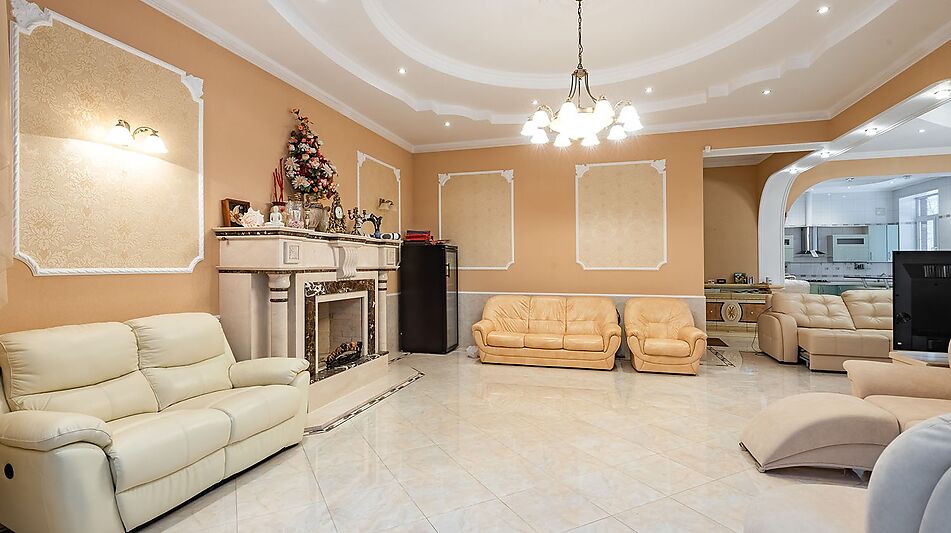 Загородная усадьба в Троицком