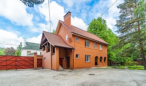 Загородная усадьба в Троицком