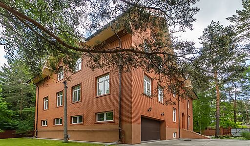 Загородная усадьба в Троицком