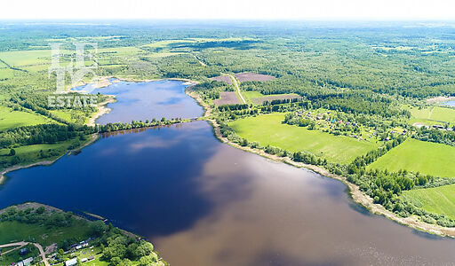 Участок на первой линии в Нефтино