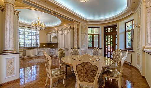 Усадьба в поселке Новосельцево