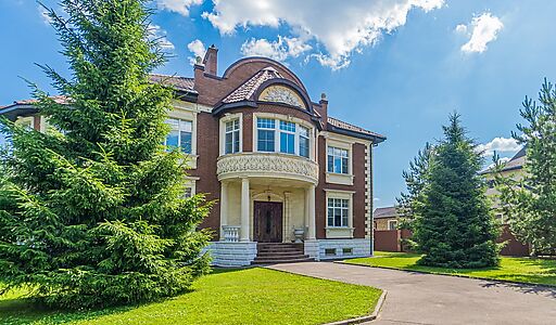 Усадьба в поселке Новосельцево