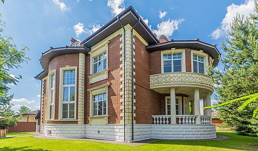 Усадьба в поселке Новосельцево