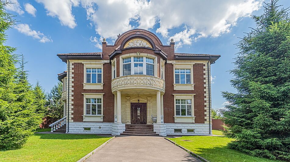 Усадьба в поселке Новосельцево