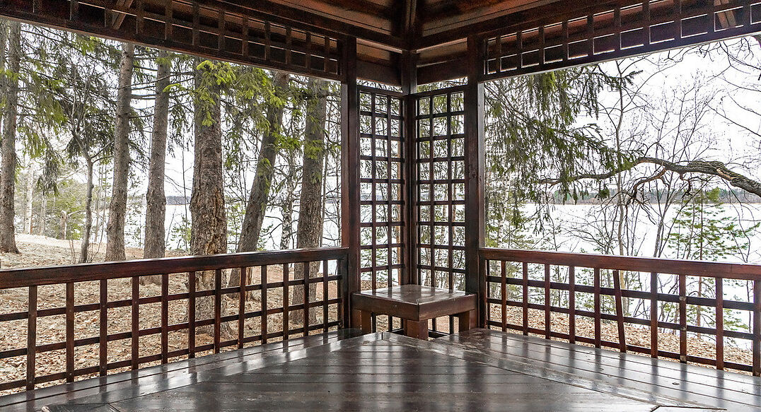 Высокий берег