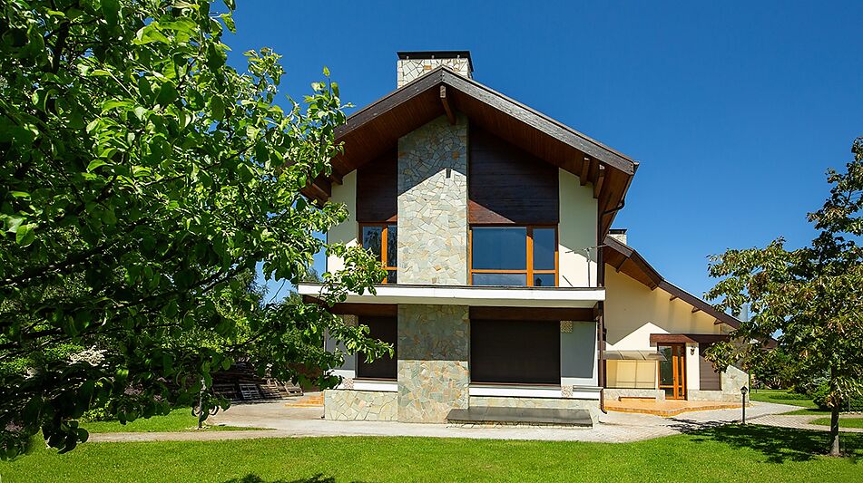 Дом в поселке Большая Черная