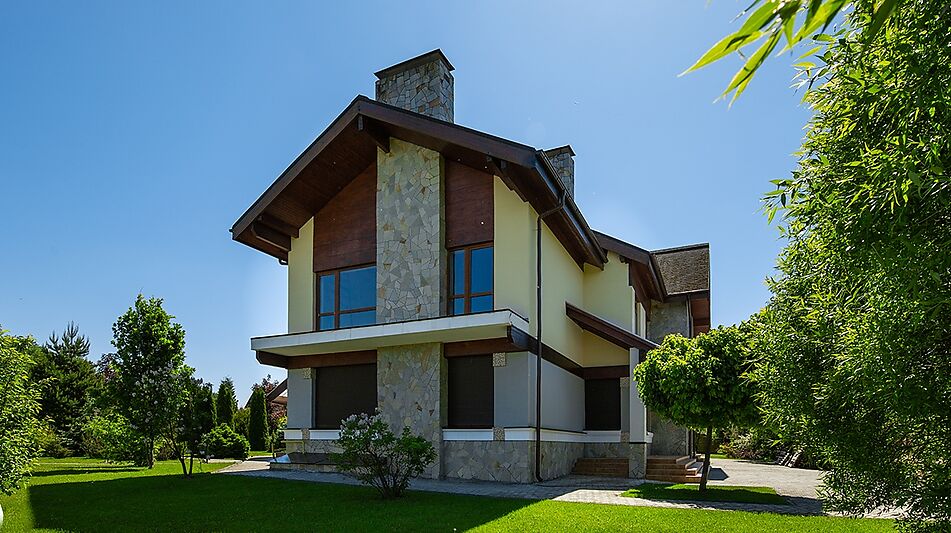 Дом в поселке Большая Черная