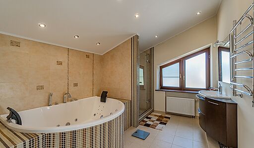 Дом у воды в КП Пестовская Гавань