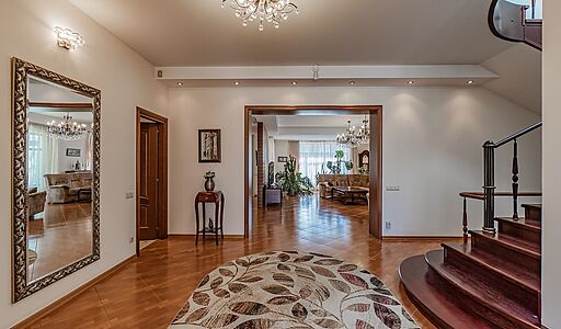 Дом у воды в КП Пестовская Гавань