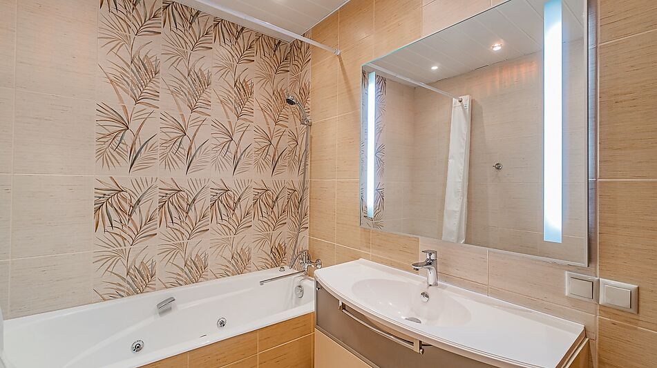 Дом у воды в КП Пестовская Гавань