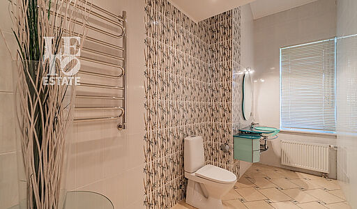 Дом у воды в КП Пестовская Гавань