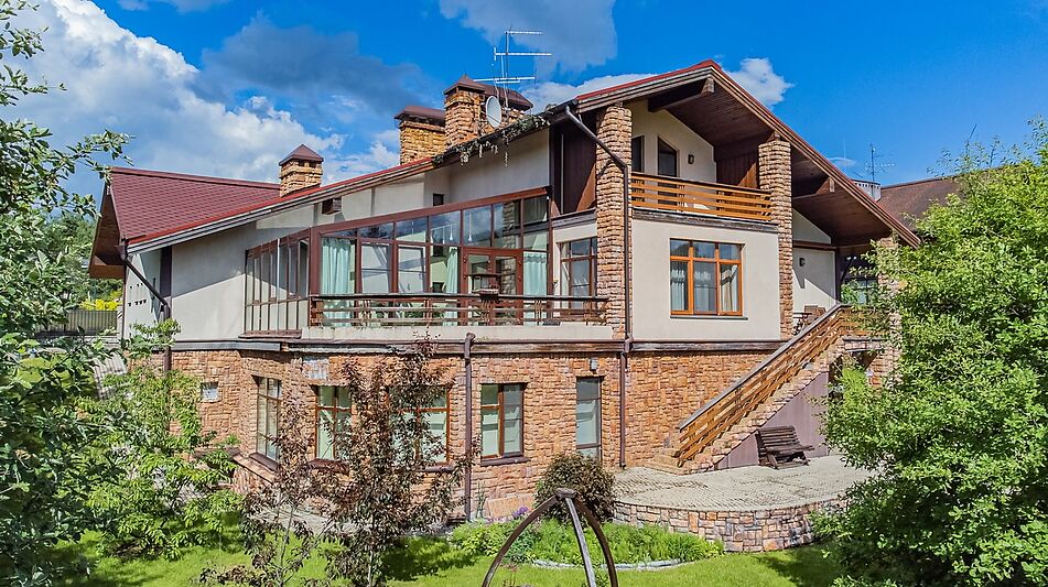 Дом у воды в КП Пестовская Гавань