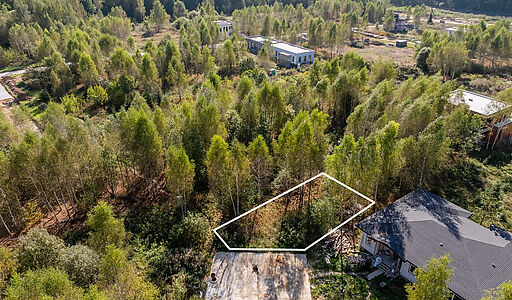 Живописный участок в КП Реки