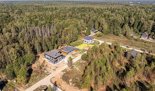 Живописный участок в КП Реки