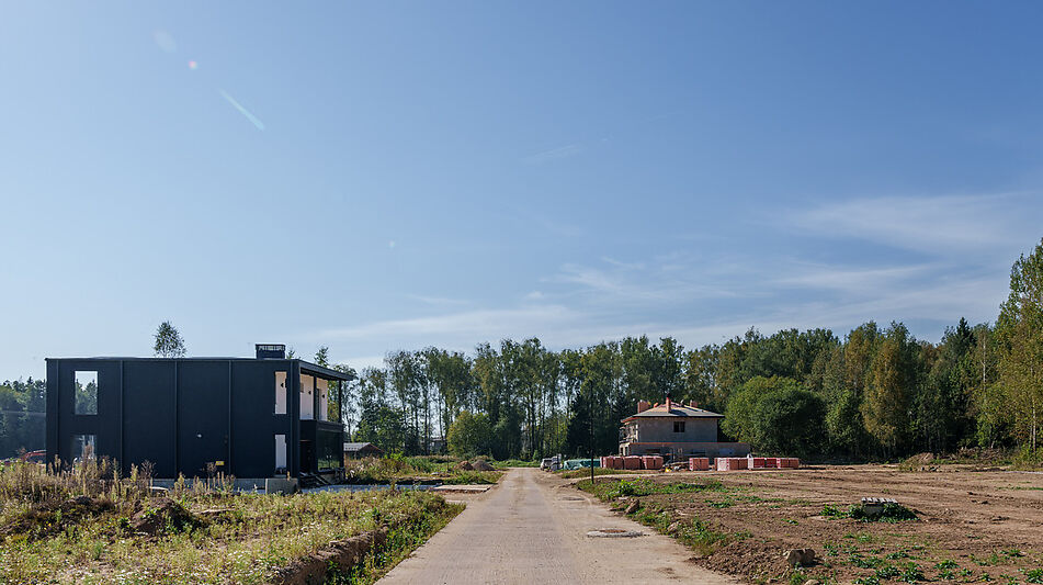 Живописный участок в КП Реки