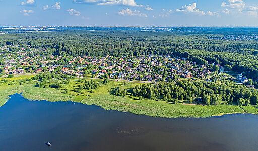 Участок в КП Пяловский