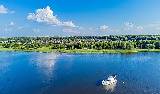 Участок в КП Пяловский