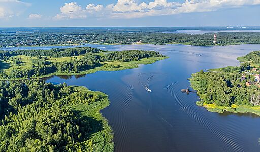 Участок в КП Пяловский