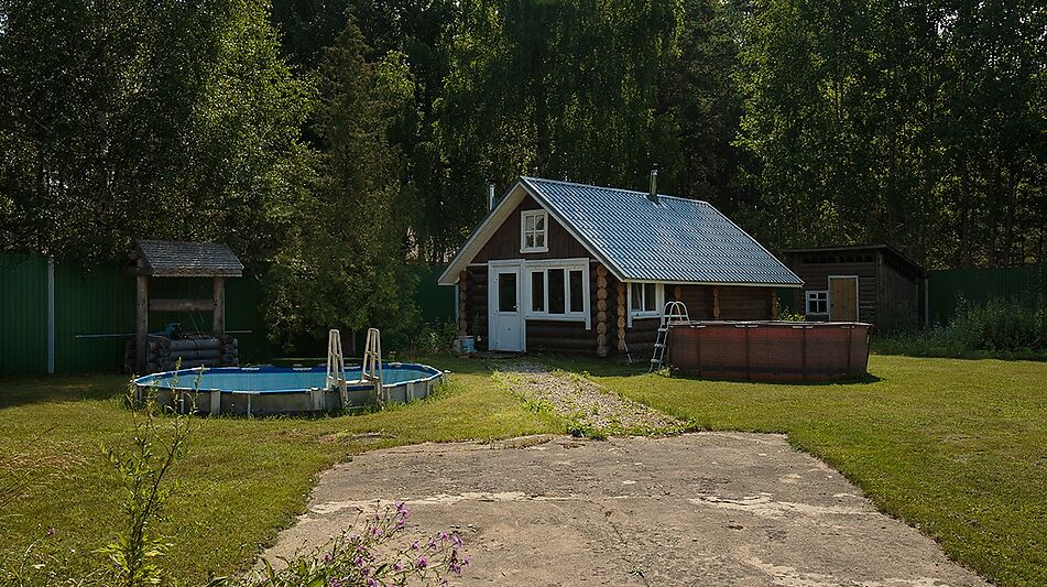 Дом на берегу Рыбинского водохранилища