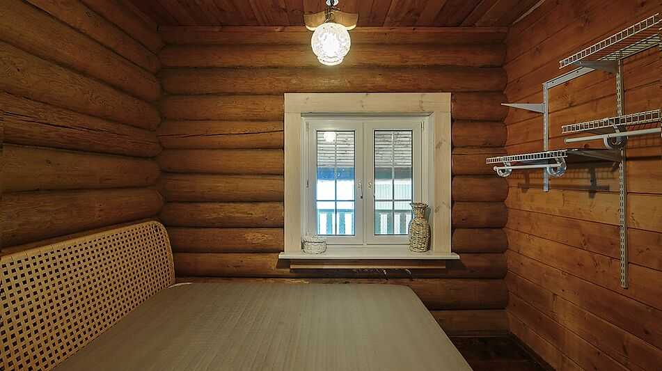 Дом на берегу Рыбинского водохранилища