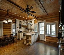 Дом на берегу Рыбинского водохранилища