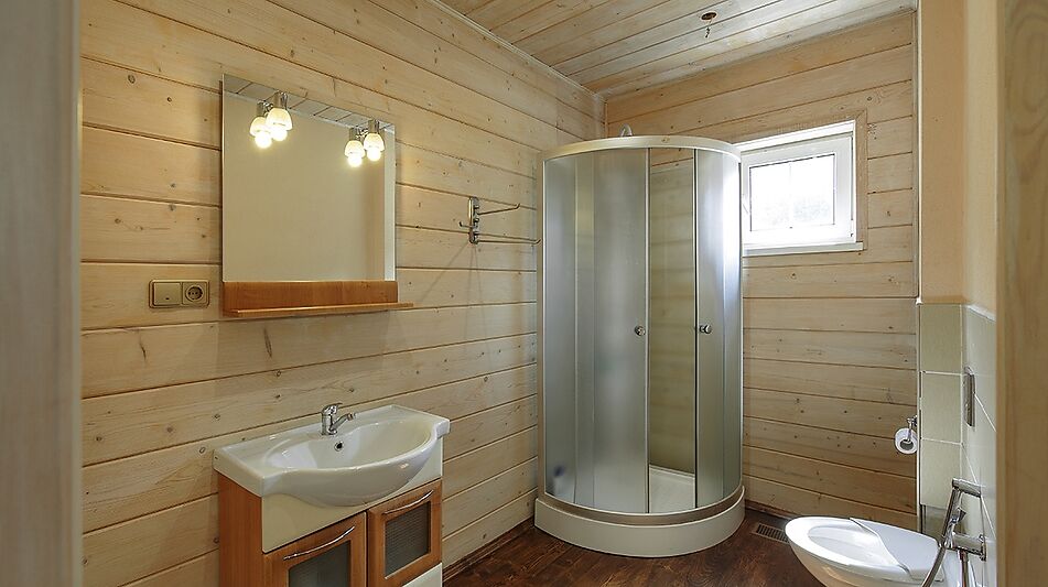 Дом на берегу Рыбинского водохранилища