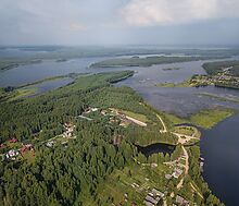 Дом на берегу Рыбинского водохранилища