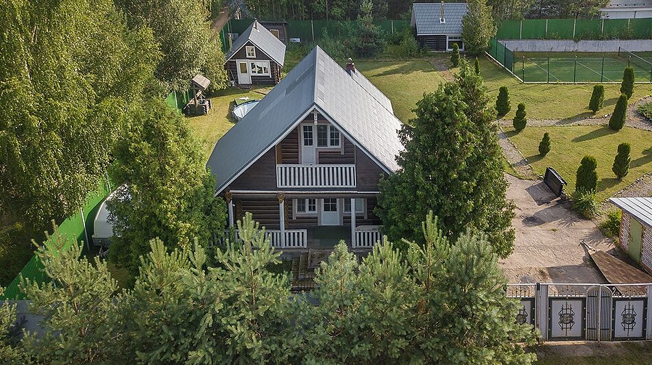 Дом на берегу Рыбинского водохранилища