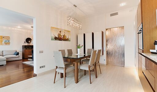 Великолепная квартира в центре Риги