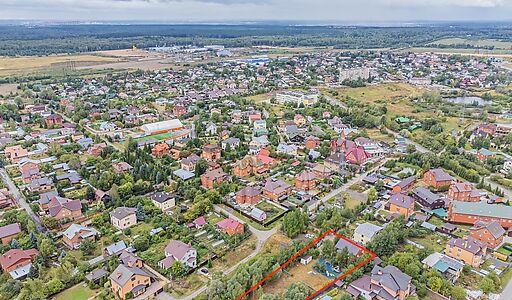 Дом в деревне Беляниново