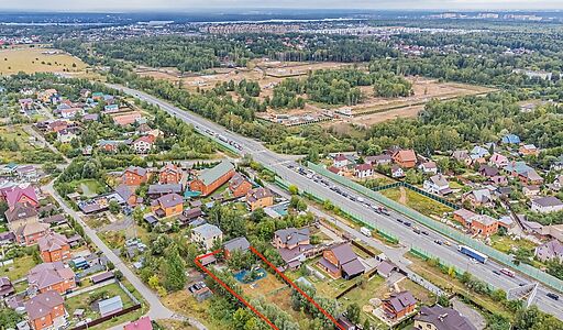 Дом в деревне Беляниново