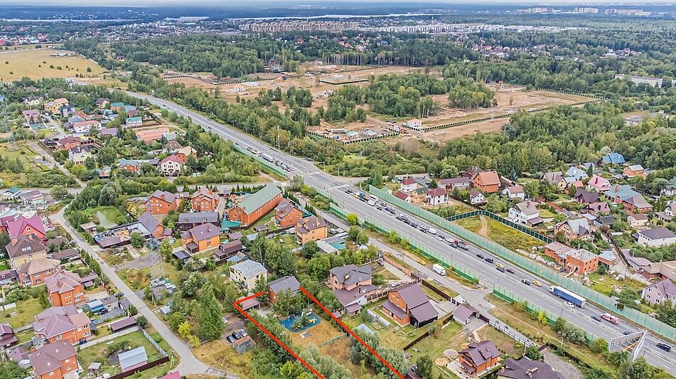 Дом в деревне Беляниново