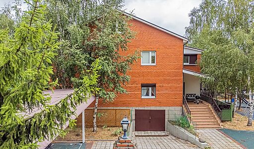 Дом в деревне Беляниново