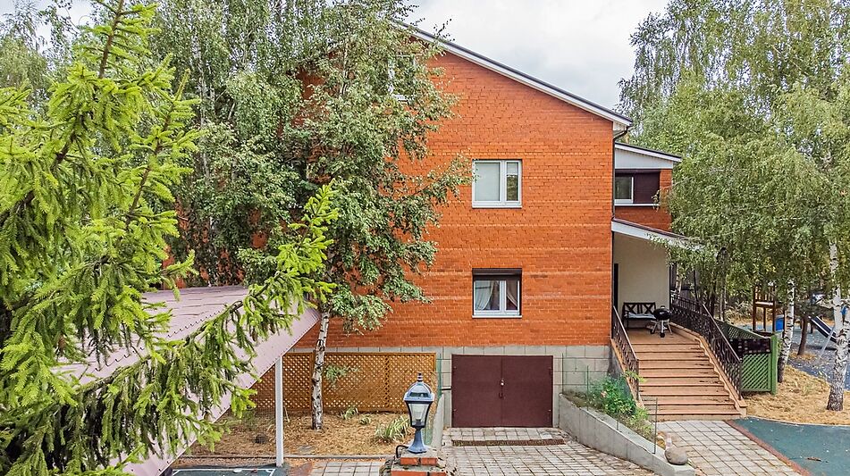 Дом в деревне Беляниново