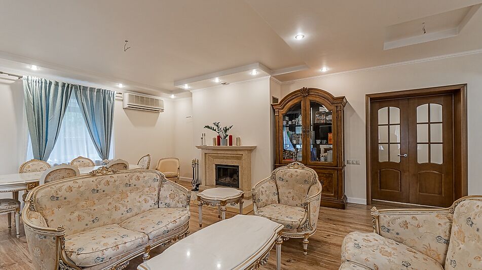 Дом в деревне Беляниново