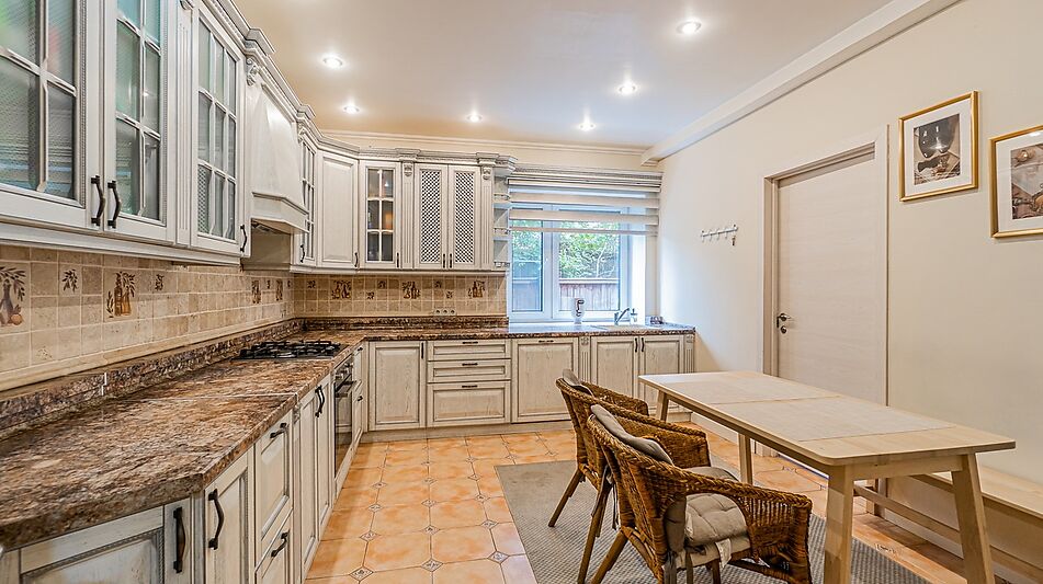 Дом в деревне Беляниново