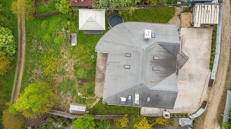 Дом в п Большая Черная