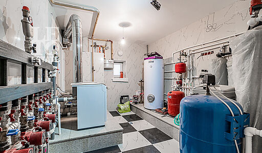 Дом в п Большая Черная