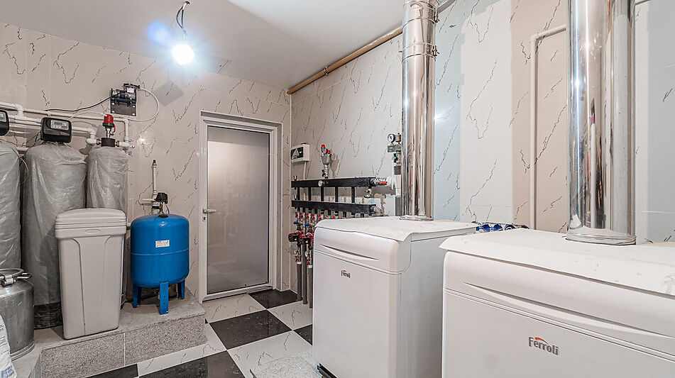 Дом в п Большая Черная