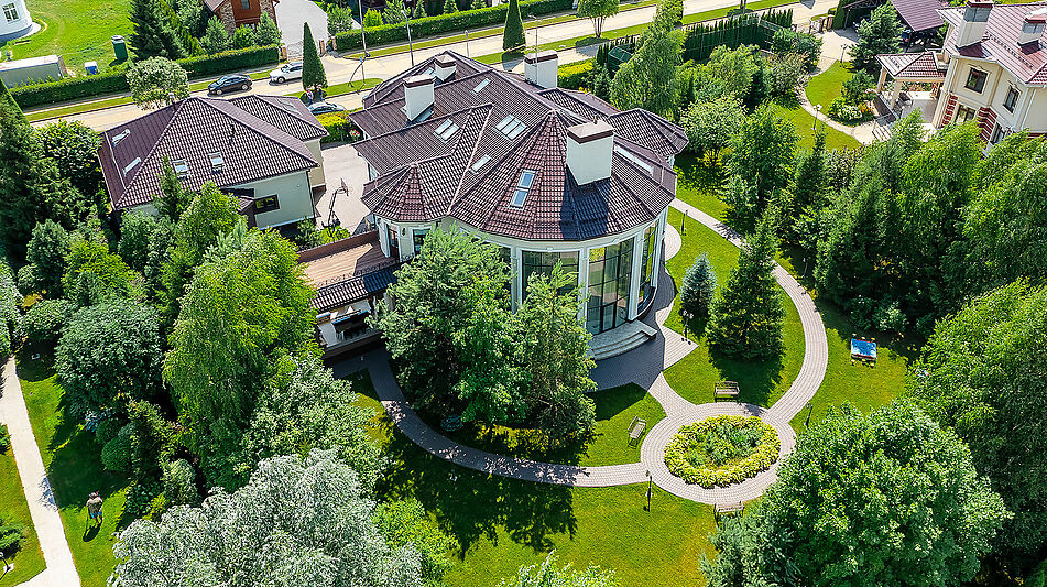 Особняк в КП Монтевиль