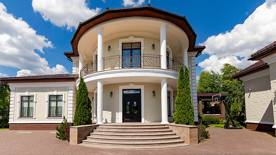 Особняк в КП Монтевиль