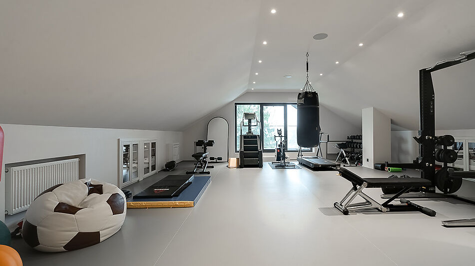 Готовый дом в клубе 2071