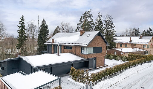 Готовый дом в клубе 2071