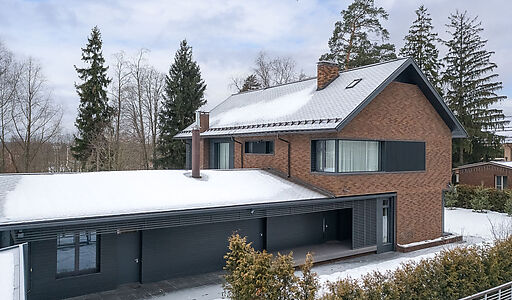 Готовый дом в клубе 2071