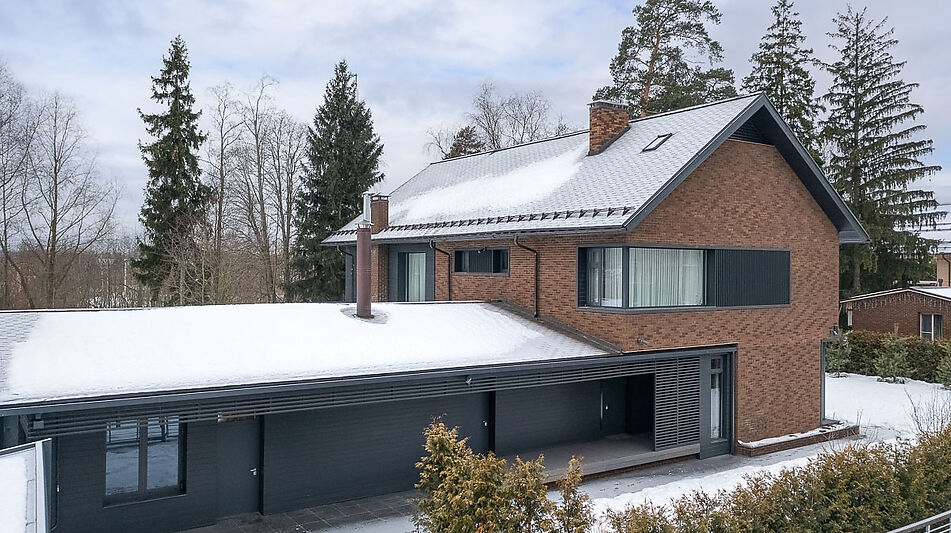 Готовый дом в клубе 2071