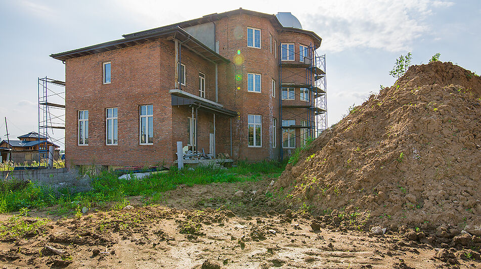 Шикарная усадьба в поселке Аврора