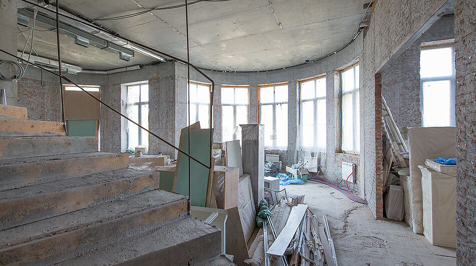 Шикарная усадьба в поселке Аврора