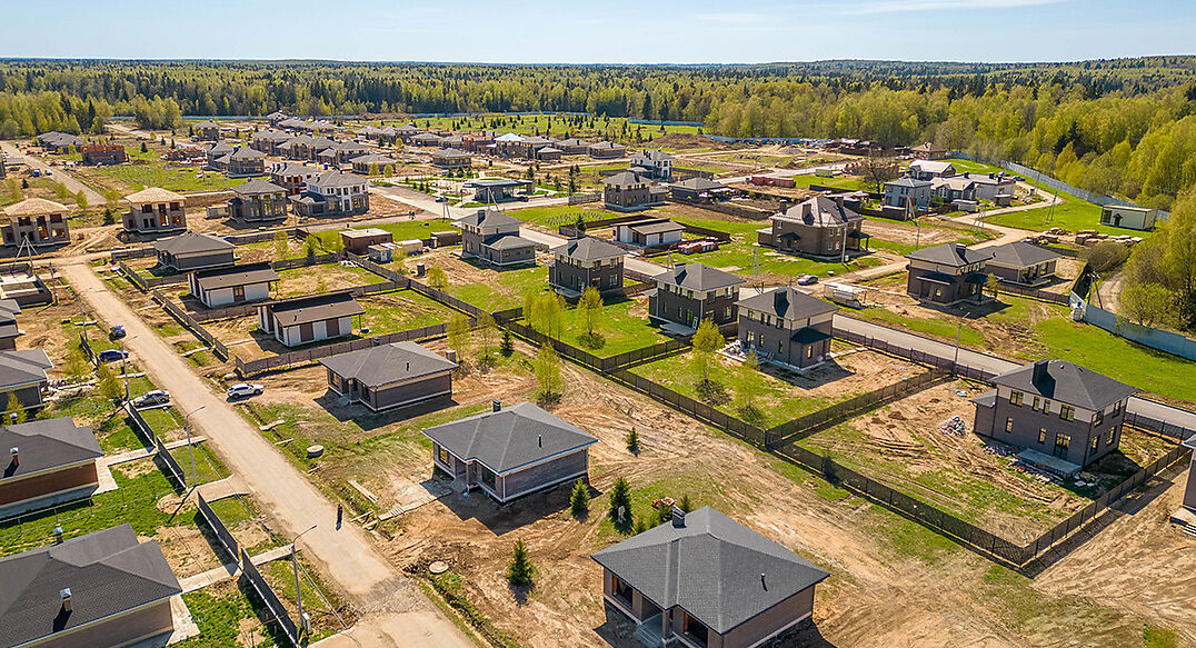 Рига Фемили